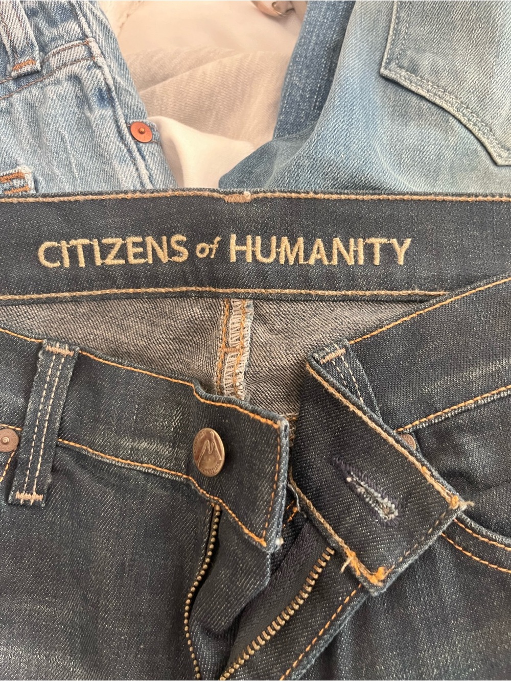 NWOT Citizens of Humanity Dark Blue Denim Jeans